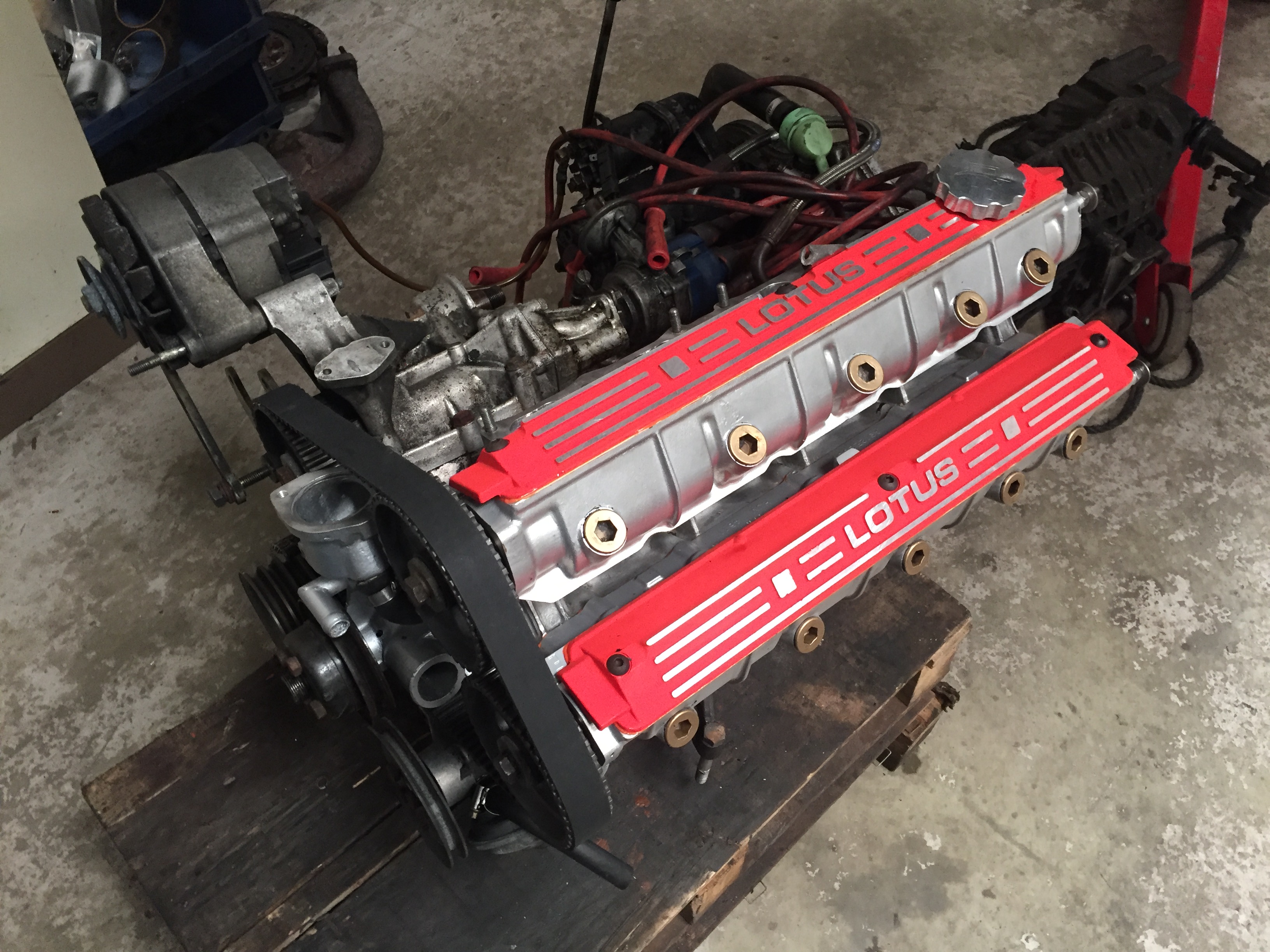 Lotus Esprit turbo top end engine rebuild read to go back in to Esprit